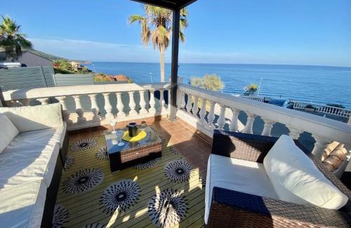 Antheor Apartment | Studio et son Rooftop Panoramique Privé, Anthéor, Saint Raphaël, plage et gare à Pieds