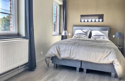 Fexhe-le-Haut-Clocher Apartment | Studio Félicie