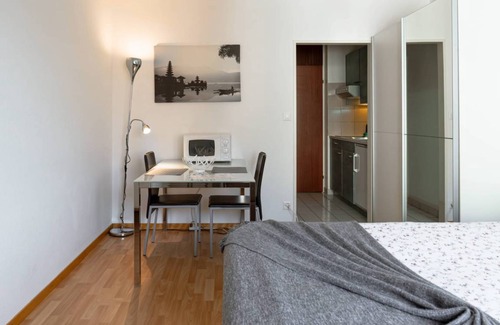 Lausanne Apartment | Studio flat ∙ 1 bedroom ∙ 2 guests