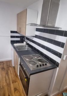 North End Apartment | Studio Flat in London
