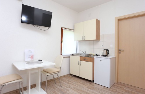 Slunj Apartment | Studio flat with air-conditioning Donje Taborište, Plitvice (AS-17486-a)