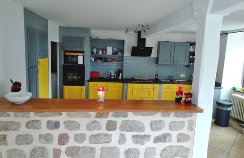 Pradelles Apartment | Studio for 4 people with private garden