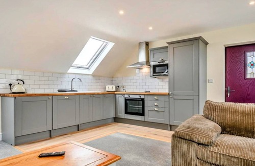 Little Rissington Apartment | Studio in Cotswolds near Bourton-on-the-Water