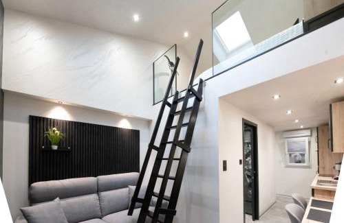 Eloyes Apartment | Studio le Rubis