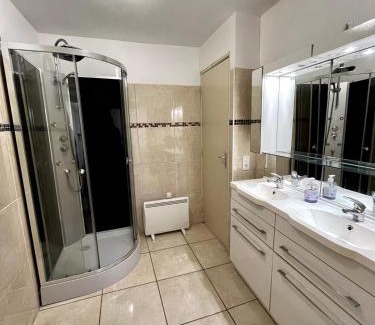 Pouilly-les-Nonains Apartment | Studio Les Tilleuls