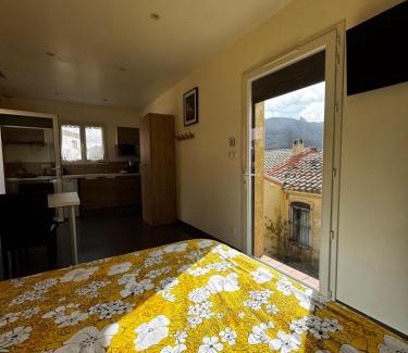 Cucugnan House | Studio les trois chemins