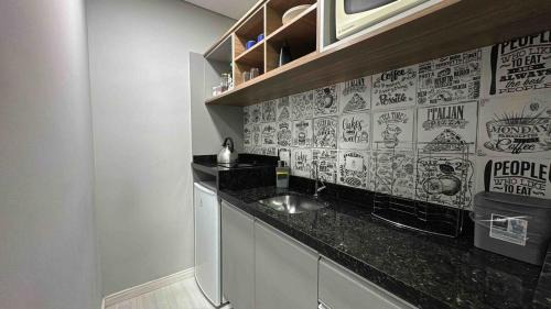 Vista Alegre Apartment | Studio lindamente decorado! Ideal para casal! 1