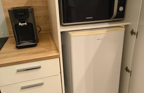 Bretigny-sur-Orge Apartment | Studio Neuf Cosy, Cinéma Room RER C
