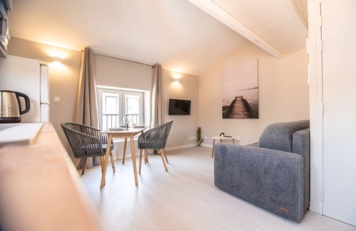 Tulette Apartment | Studio of charm and standing