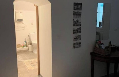 Perier Bed & Breakfast | Studio Perier with garden - Vélodrome 15 mns bus