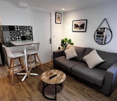 Marly-le-Roi Apartment | Studio proche gare et Versailles 4 min à pied train vers Paris