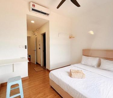 Jenjarom Apartment | Studio@Saujana Putra/Shah Alam/Banting