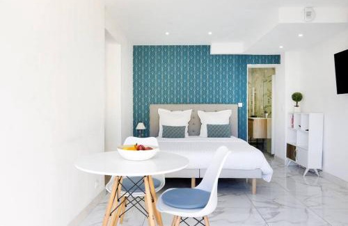 Eze Apartment | Studio tout confort avec parking et terrasse à Eze village