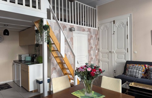 Beziers City Centre Apartment | studio with garden in the city center near the sea