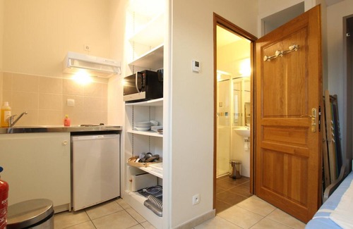 Digulleville Apartment | Studio with kitchenette, WIFI and parking - La Hague