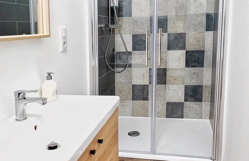 Clohars-Fouesnant Apartment | Studio with private SPA 3 minutes from the ocean!