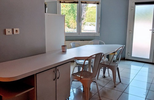 LʼHorme Apartment | Studio with private parking near Saint-Chamond and Saint-Etienne