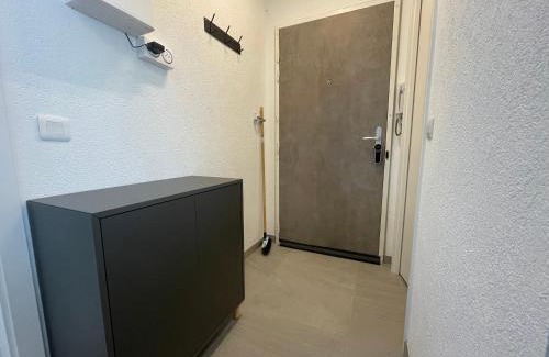 Saint-Louis Apartment | Studios Lora RM 860