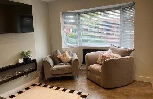 Ormskirk House | Stumps and Bails Families and contractors welcome