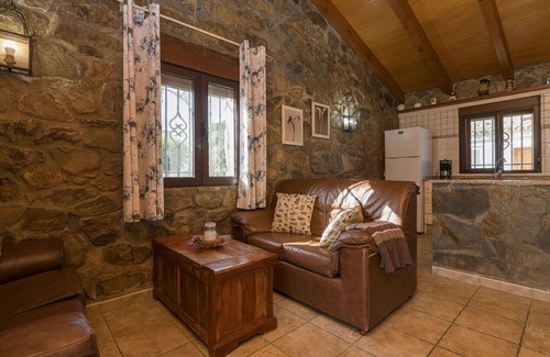 Conil de la Frontera House | Stunning private villa for 4 guests with WIFI, A/C, private pool, TV, patio and pets allowed