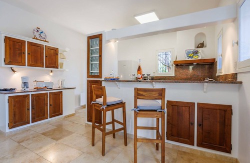 Saint-Hilaire-d'Ozilhan House | Stunning private villa with A/C, hot tub, private pool, WIFI, TV, patio, panoramic view and park.