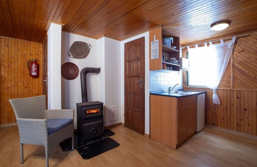 Mlade Buky House | Stunning private villa for 4 people with pool, WIFI, TV, patio, pets allowed and parking
