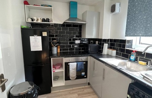 Dagenham Apartment | Stunning 1 bedroom apartment in Dagenham