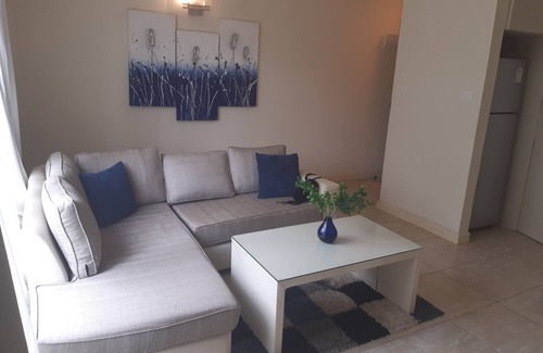 Kilimani Apartment | Stunning 1 bedroom - Roof Terrace in Valley Arcade