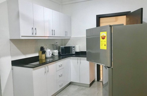 Teshie Apartment | Stunning 2 bedrooms w/free breakfast & Wi-Fi for holiday, family & business trip