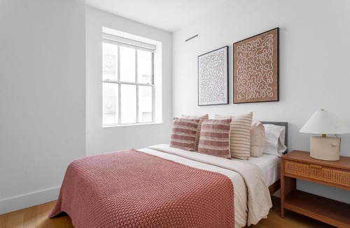 Stone Street Historic District Apartment | Stunning 2Bedroom 1Bath Apartment in the FiDi