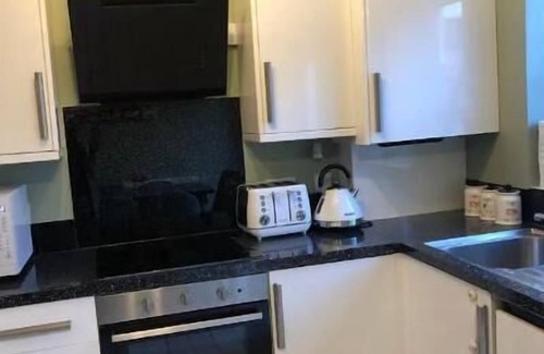 Avonmouth House | Stunning 3-Bed House in Bristol