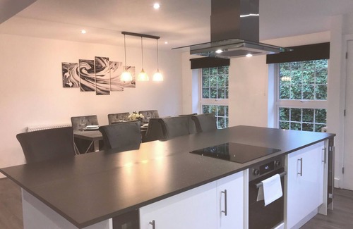 Warley House | Stunning 3 bed lodge on private estate