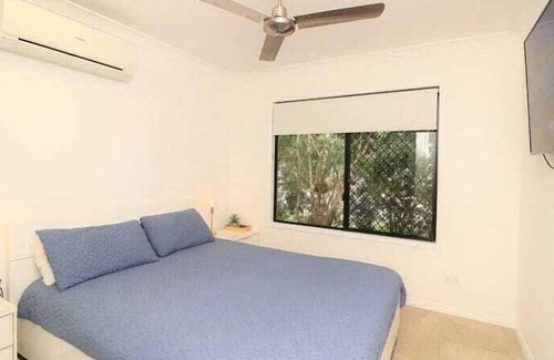 Kelso Apartment | Stunning 3 Bedroom Home in Wakeboard Circuit