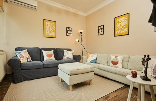 Iskenderpasa Apartment | Stunning 3BR 3Bathroom 3AC near Metro D2