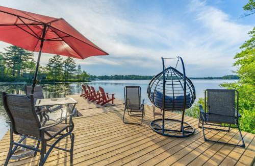 Gravenhurst House | Stunning 3br Waterfront Lake Cottage Hottub&sauna