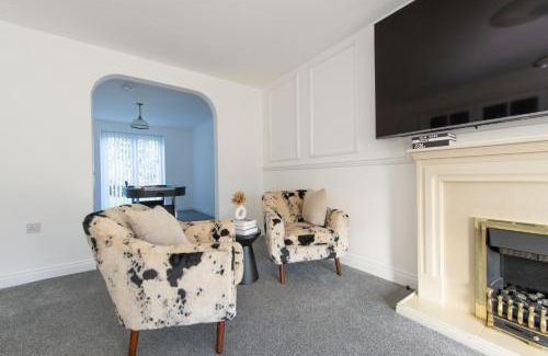 Hylands House | Stunning 5 bedroom detached house in Hornchurch