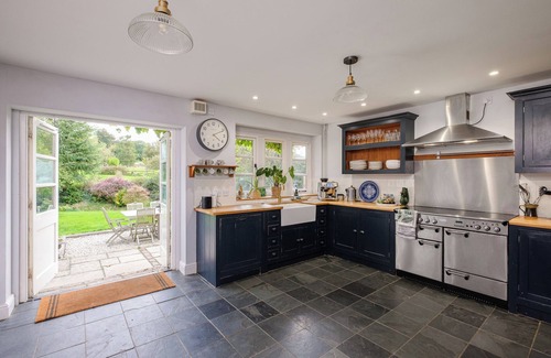 Shepton Mallet House | Stunning 7 bedroom detached house near Bruton