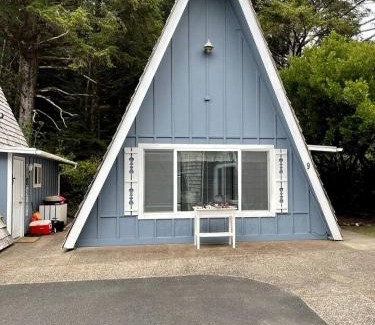 Otter Rock Ski Chalet | Stunning A Frame with Fantastic Views in Otter Rock, Oregon
