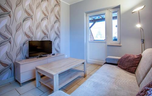 Wyspa Sobieszewska Apartment | Stunning Apartment In Gdansk With Wifi