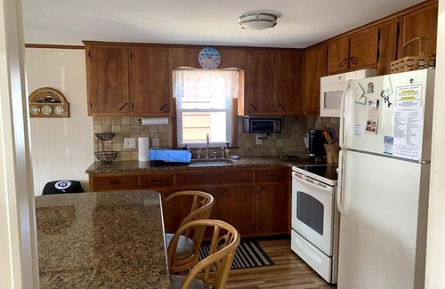 Surf City Apartment | Stunning apartment in Surf City with 3 Bedrooms, Internet and WiFi