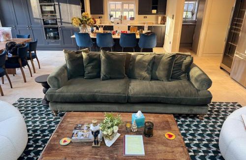 Enstone House | Stunning Cotswolds Cottage 5 min from Soho Farmhouse