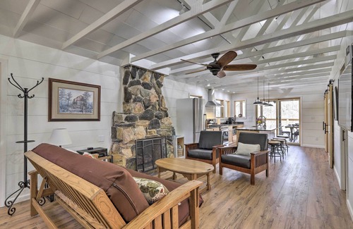Howard Cabin | Stunning Culloden Cabin with Deck & Creek View!