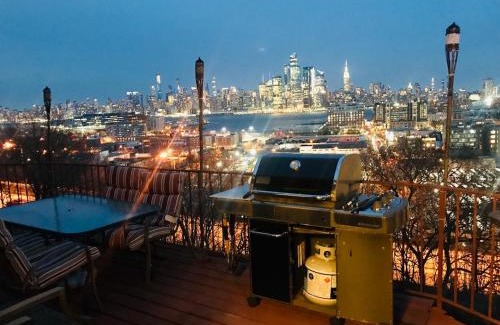 Union City Apartment | Stunning Empire State 3 BR'S