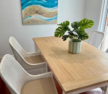 Warriewood House | Stunning Family Home with Tropical Garden