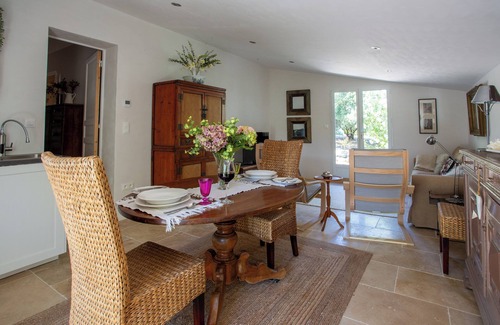 Neffies Apartment | Stunning Gite with Private Pool and Large Garden