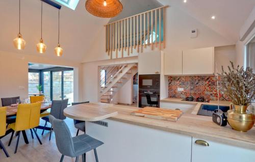 La Hague House | Stunning Home In Flottemanville-Hague