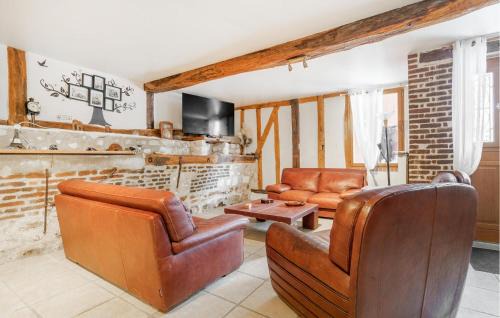 Montigny-les-Monts House | Stunning Home In Montigny-Les-Monts