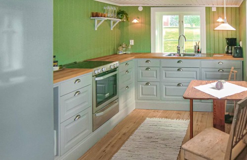 Odeshog Municipality House | Stunning home in ödeshög with kitchen