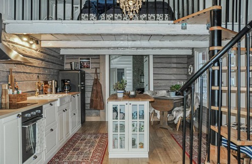 Arvika House | Stunning home in Arvika with kitchen