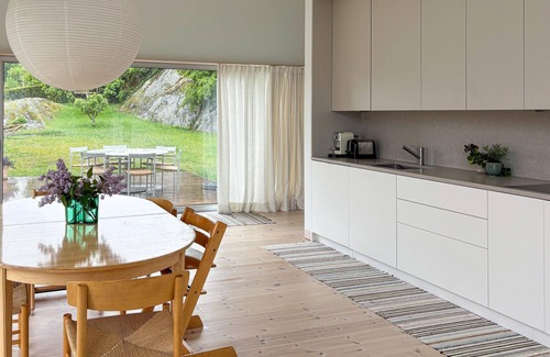 Branno House | Stunning home in Brännö
